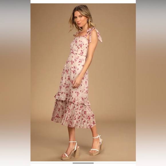 Terrace Views Taupe Floral Print Tiered Midi Dress - Picture 3 of 6